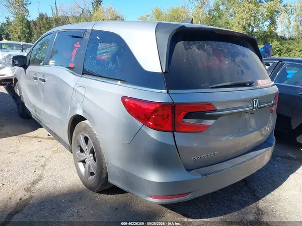 5FNRL6H51NB019666 — 2022 Honda Odyssey, фото 3 с аукциона IAAI, Передняя часть