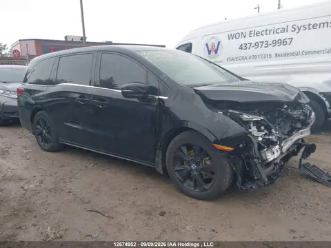 5FNRL6H04PB503760 — 2023 Honda Odyssey, Передняя часть (Front), фото до ремонта