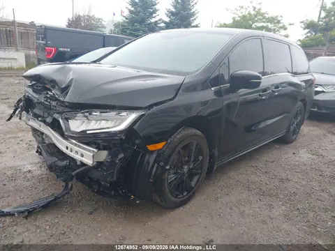 2023 Honda Odyssey VIN 5FNRL6H04PB503760 фото 2