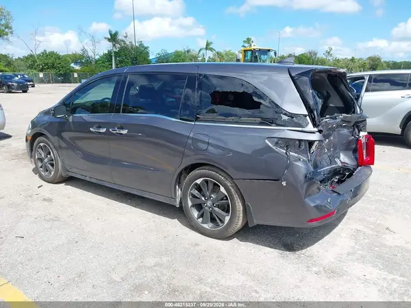 5FNRL6H93PB043585 — 2023 Honda Odyssey, фото 3 с аукциона IAAI, Задняя часть
