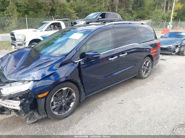 5FNRL6H93PB040332 — 2023 Honda Odyssey, фото 2 с аукциона IAAI, Передняя часть