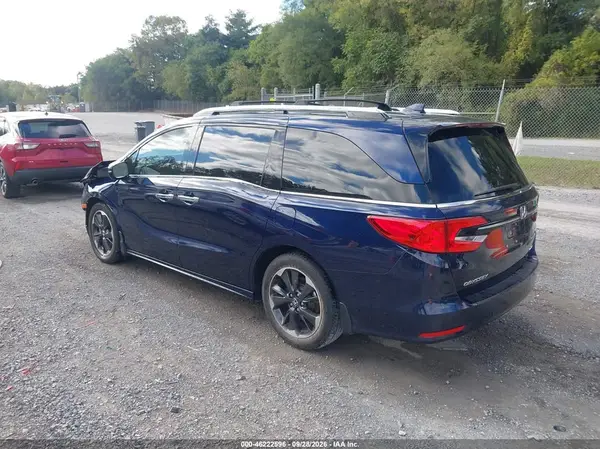 5FNRL6H93PB040332 — 2023 Honda Odyssey, фото 3 с аукциона IAAI, Передняя часть