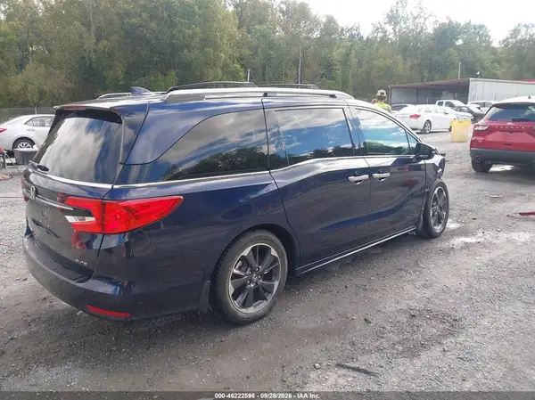 5FNRL6H93PB040332 — 2023 Honda Odyssey, фото 4 с аукциона IAAI, Передняя часть