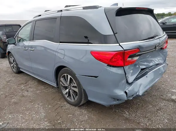 5FNRL6H86PB073591 — 2023 Honda Odyssey, фото 3 с аукциона IAAI, Задняя часть