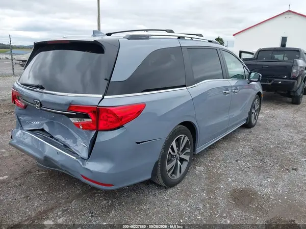 5FNRL6H86PB073591 — 2023 Honda Odyssey, фото 4 с аукциона IAAI, Задняя часть