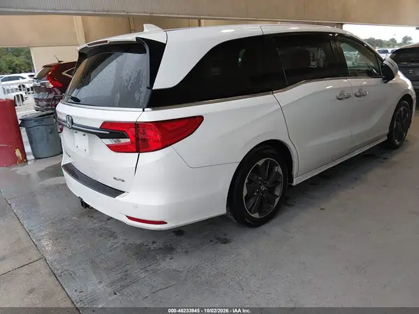 5FNRL6H94RB031089 — 2024 Honda Odyssey, фото 4 с аукциона IAAI, Передняя часть