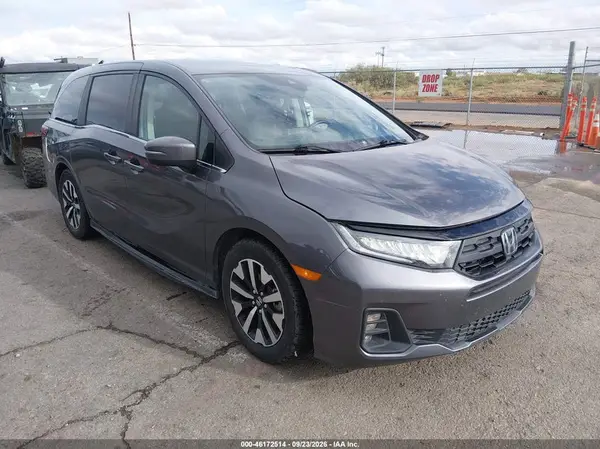 5FNRL6H61SB082559 — 2025 Honda Odyssey, Повреждения снизу (Undercarriage), фото до ремонта