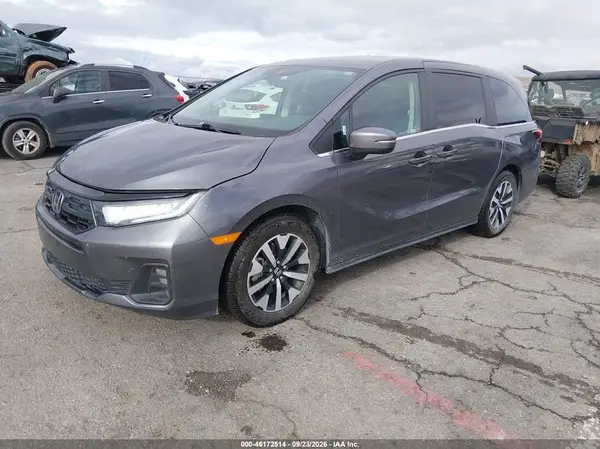 5FNRL6H61SB082559 — 2025 Honda Odyssey, фото 2 с аукциона IAAI 14.10.2026, Повреждения снизу