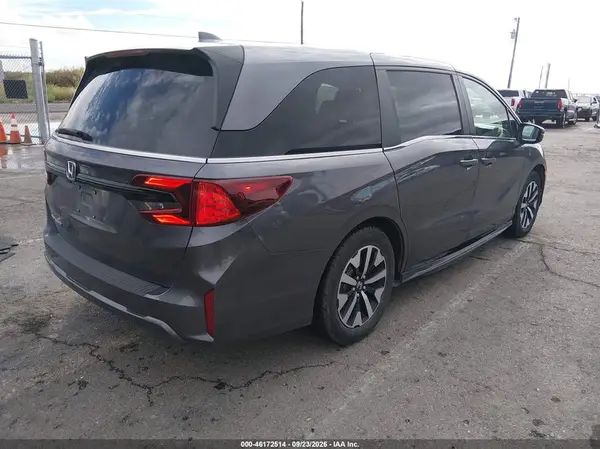 5FNRL6H61SB082559 — 2025 Honda Odyssey, фото 4 с аукциона IAAI 14.10.2026, Повреждения снизу