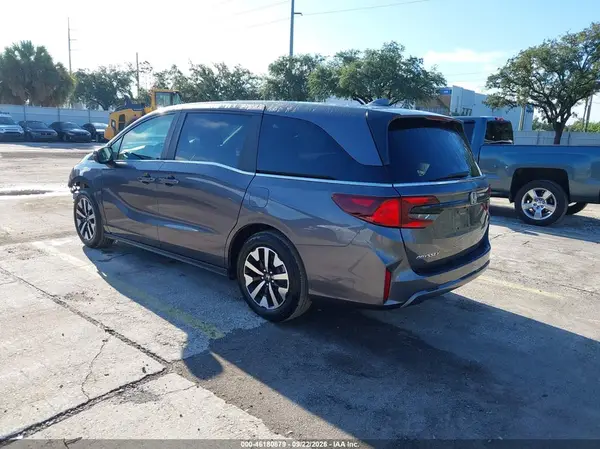 5FNRL6H69TB038309 — 2026 Honda Odyssey, фото 3 с аукциона IAAI 07.10.2026, Передняя часть