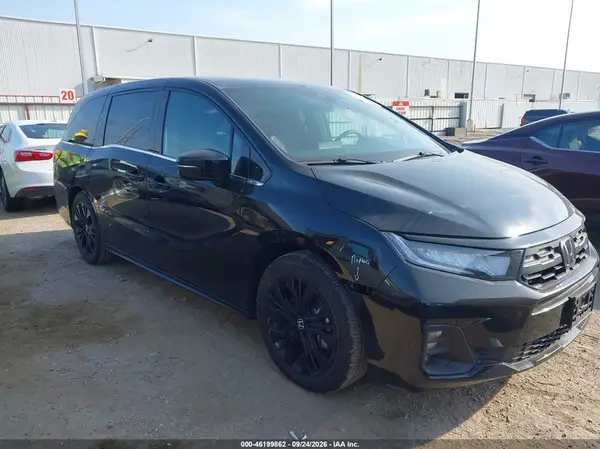 5FNRL6H71TB061818 — 2026 Honda Odyssey, Левый бок (Left Side), фото до ремонта