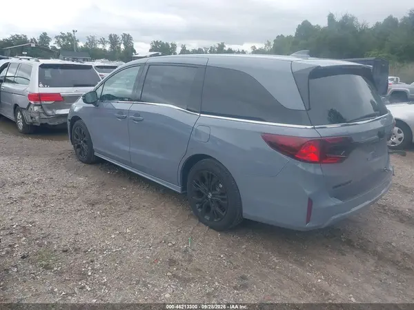 5FNRL6H79TB030378 — 2026 Honda Odyssey, фото 3 с аукциона IAAI 08.10.2026, Задняя часть справа