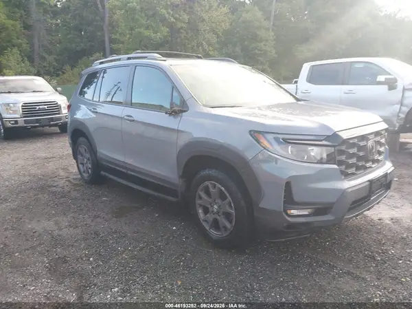 5FNYF8H66RB005436 — 2024 Honda Passport, Угон (Theft), фото до ремонта