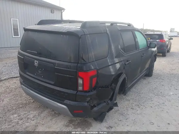 5FNYF9H35TB001123 — 2026 Honda Passport, фото 4 с аукциона IAAI, Задняя часть справа