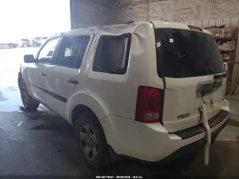 2014 Honda PILOT LX VIN 5FNYF4H26EB024729 фото 3