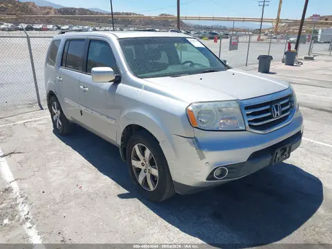 5FNYF4H98FB043748 — 2015 Honda Pilot Touring, Left & Right Side, фото до ремонта