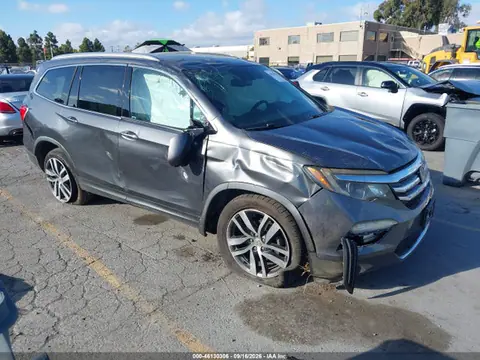 5FNYF5H92GB047852 — 2016 Honda Pilot Touring, Повреждения со всех сторон (All Over), фото до ремонта