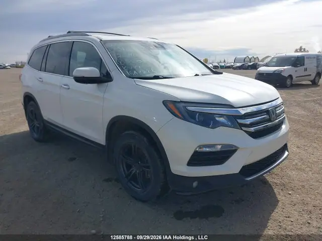 5FNYF6H93HB500710 — 2017 Honda Pilot Touring, Угон (Theft), фото до ремонта