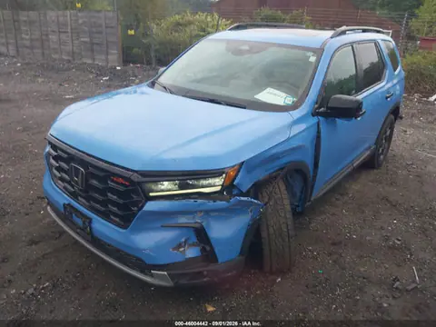 2025 Honda Pilot Trailsport VIN 5FNYG1H63SB024357 фото 2