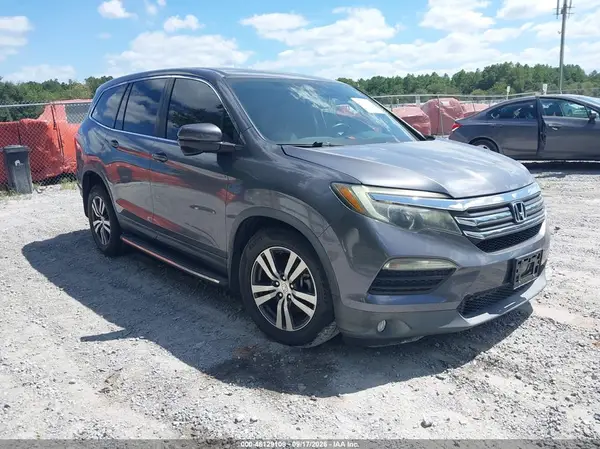5FNYF5H51GB047239 — 2016 Honda Pilot, Передняя часть справа (Right Front), фото до ремонта