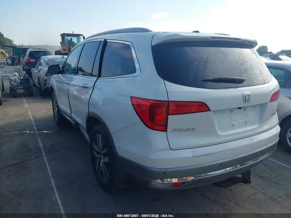 5FNYF6H01HB084223 — 2017 Honda Pilot, фото 3 с аукциона IAAI 13.10.2026, Левый бок