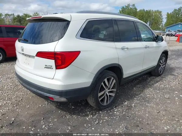 5FNYF6H06HB007525 — 2017 Honda Pilot, фото 4 с аукциона IAAI, Передняя часть