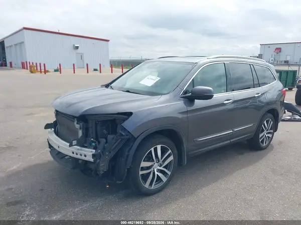 5FNYF6H94HB104432 — 2017 Honda Pilot, фото 2 с аукциона IAAI, Передняя часть