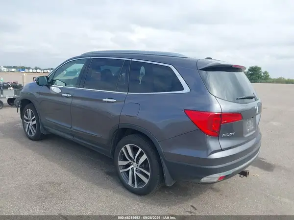 5FNYF6H94HB104432 — 2017 Honda Pilot, фото 3 с аукциона IAAI, Передняя часть