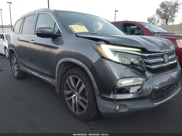 5FNYF6H01HB015774 — 2017 Honda Pilot, Передняя часть (Front End), фото до ремонта