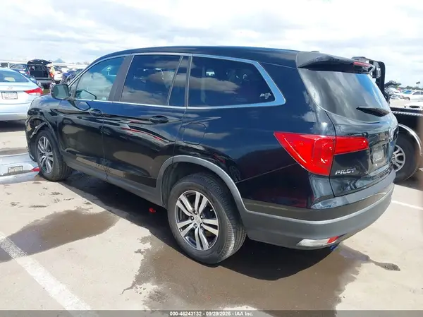 5FNYF6H55HB096628 — 2017 Honda Pilot, фото 3 с аукциона IAAI, Передняя часть справа