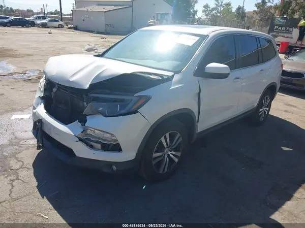 5FNYF6H54JB061648 — 2018 Honda Pilot, фото 2 с аукциона IAAI, Передняя часть