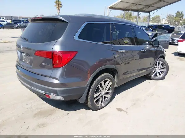 2018 HONDA PILOT VIN 5FNYF5H92JB004197 фото 4