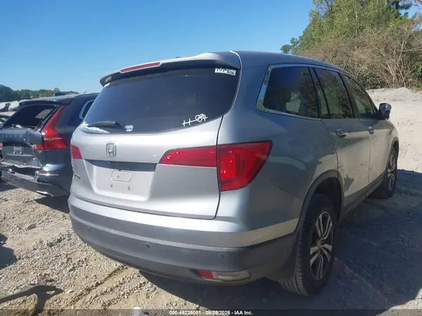 5FNYF5H55JB006801 — 2018 Honda Pilot, фото 4 с аукциона IAAI, Левый бок