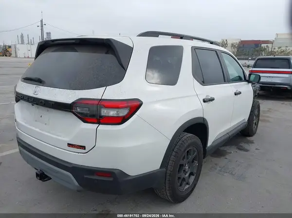 5FNYG1H62RB016289 — 2024 Honda Pilot, фото 4 с аукциона IAAI, Передняя часть