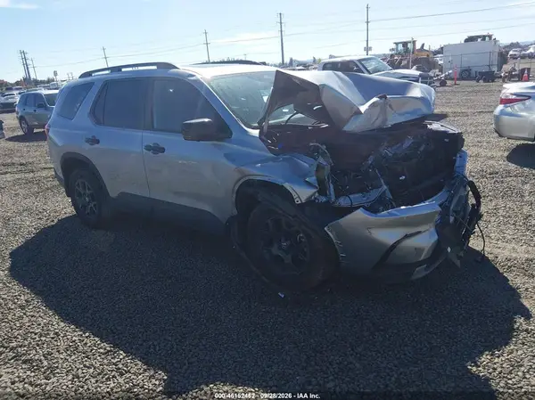 5FNYG1H67SB182698 — 2025 Honda Pilot, Передняя часть (Front End), фото до ремонта