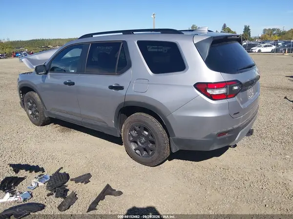 5FNYG1H67SB182698 — 2025 Honda Pilot, фото 3 с аукциона IAAI, Передняя часть