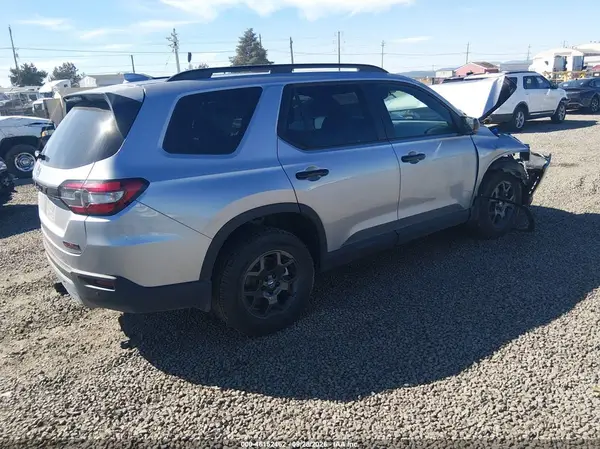 5FNYG1H67SB182698 — 2025 Honda Pilot, фото 4 с аукциона IAAI, Передняя часть