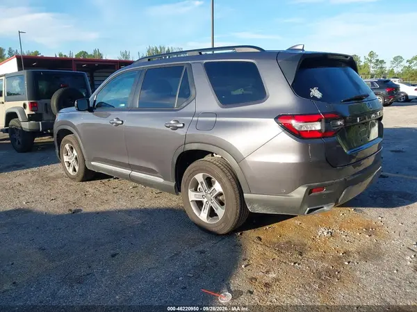 5FNYG2H44TB003958 — 2026 Honda Pilot, фото 3 с аукциона IAAI, Правый бок