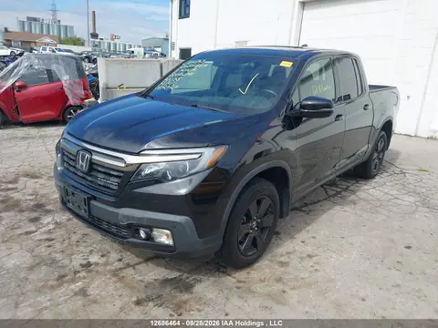 2018 Honda Ridgeline Black Edition VIN 5FPYK3F8XJB500138 фото 2