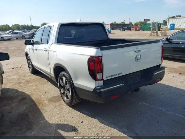 5FPYK2F5XHB005562 — 2017 Honda Ridgeline, фото 3 с аукциона IAAI, Передняя часть