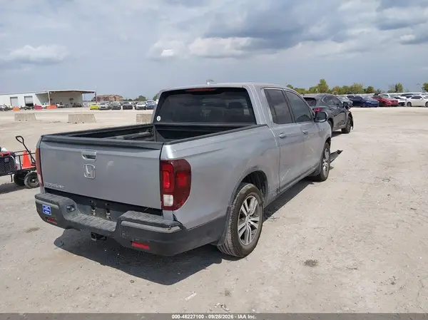 5FPYK2F43HB004759 — 2017 Honda Ridgeline, фото 4 с аукциона IAAI, Передняя часть