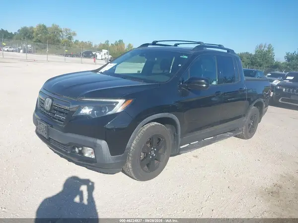 5FPYK3F82JB007893 — 2018 Honda Ridgeline, фото 2 с аукциона IAAI, Правый бок