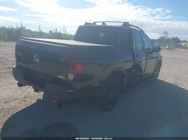 5FPYK3F82JB007893 — 2018 Honda Ridgeline, фото 4 с аукциона IAAI, Правый бок