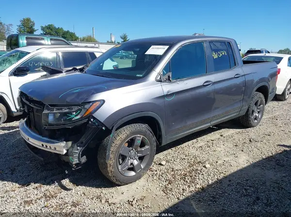 5FPYK3F68SB008613 — 2025 Honda Ridgeline, фото 2 с аукциона IAAI, Передняя часть