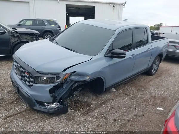 5FPYK3F64SB051068 — 2025 Honda Ridgeline, фото 2 с аукциона IAAI, Передняя часть слева