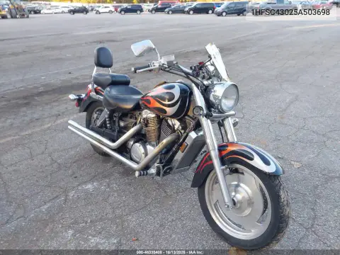 1HFSC43025A503698 — 2005 Honda Shadow, Повреждения со всех сторон, фото до ремонта