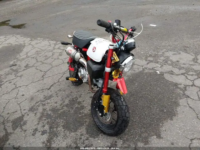 MLHJB0557S5000020 — 2025 Honda Z125 Ma, Передняя часть (Front End), фото до ремонта