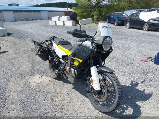 2023 Husqvarna Norden 901 VIN VBKUN6401PM850222 фото 1