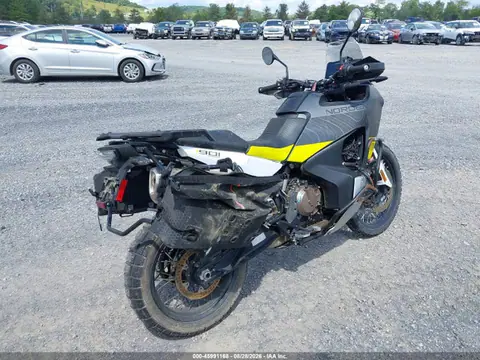 2023 Husqvarna Norden 901 VIN VBKUN6401PM850222 фото 4