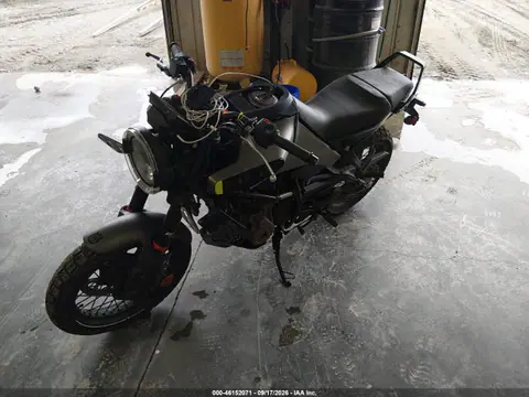 2024 Husqvarna Vitpilen 401/svartpilen 401 VIN MD2JUJ404RN209485 фото 2